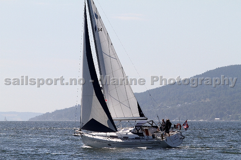 Bavaria 34_1.jpg